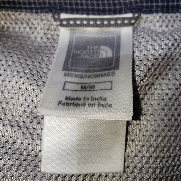 The North Face Button Up Shirt - Picture 4 of 4